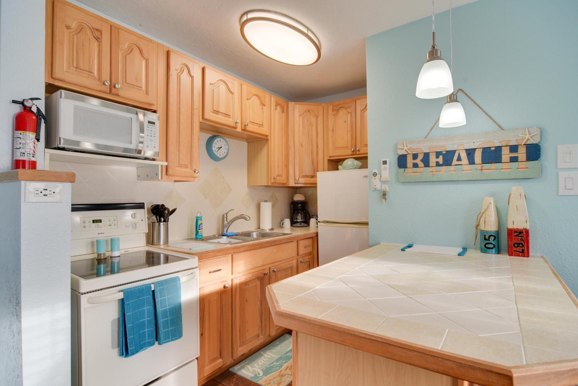 Condo With Community Pool - Walk To Madeira Beach! St. Pete Beach Eksteriør bilde